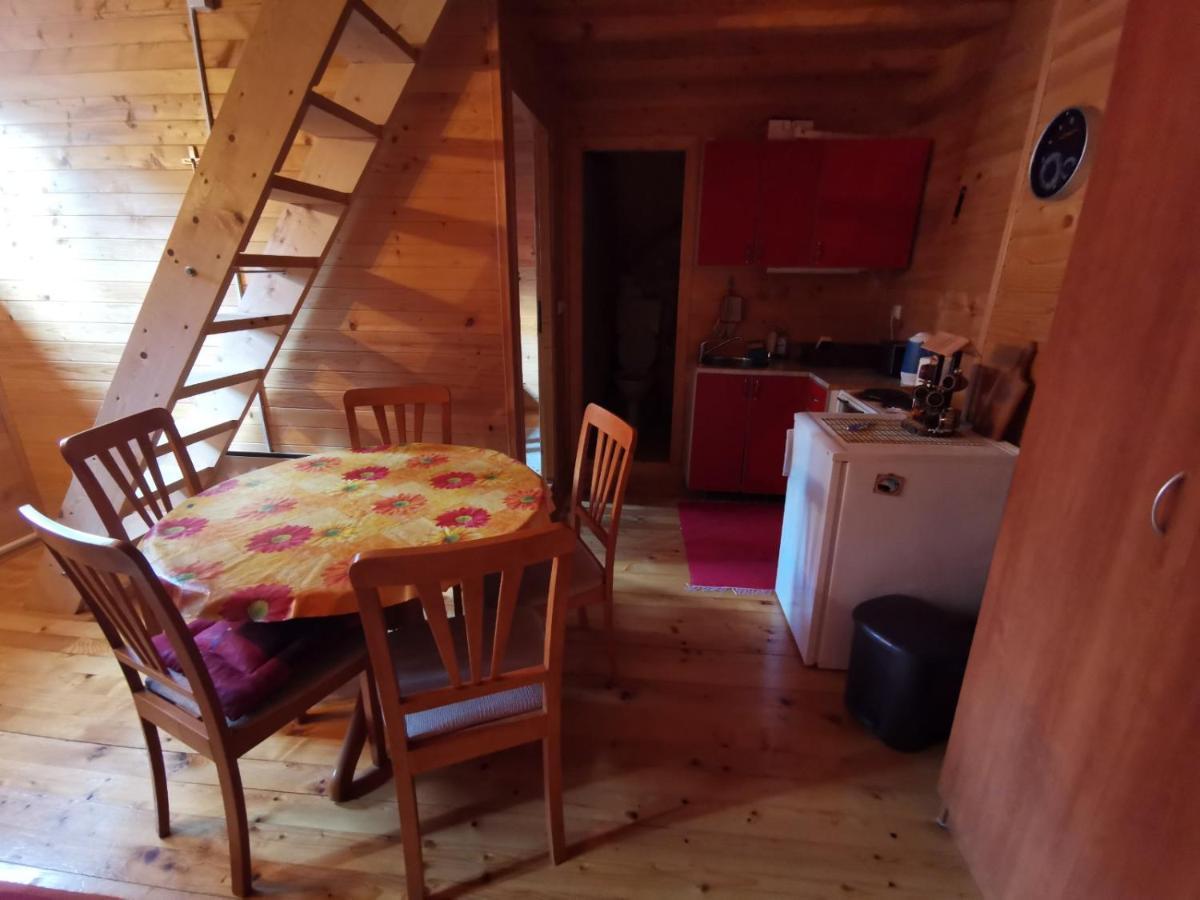 Apartman Bugar Mitrovac Zewnętrze zdjęcie